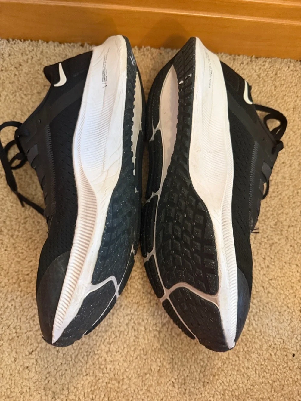 Nike Air Zoom Pegasus euro 40 7Y black white shoes sneakers trainers unisex